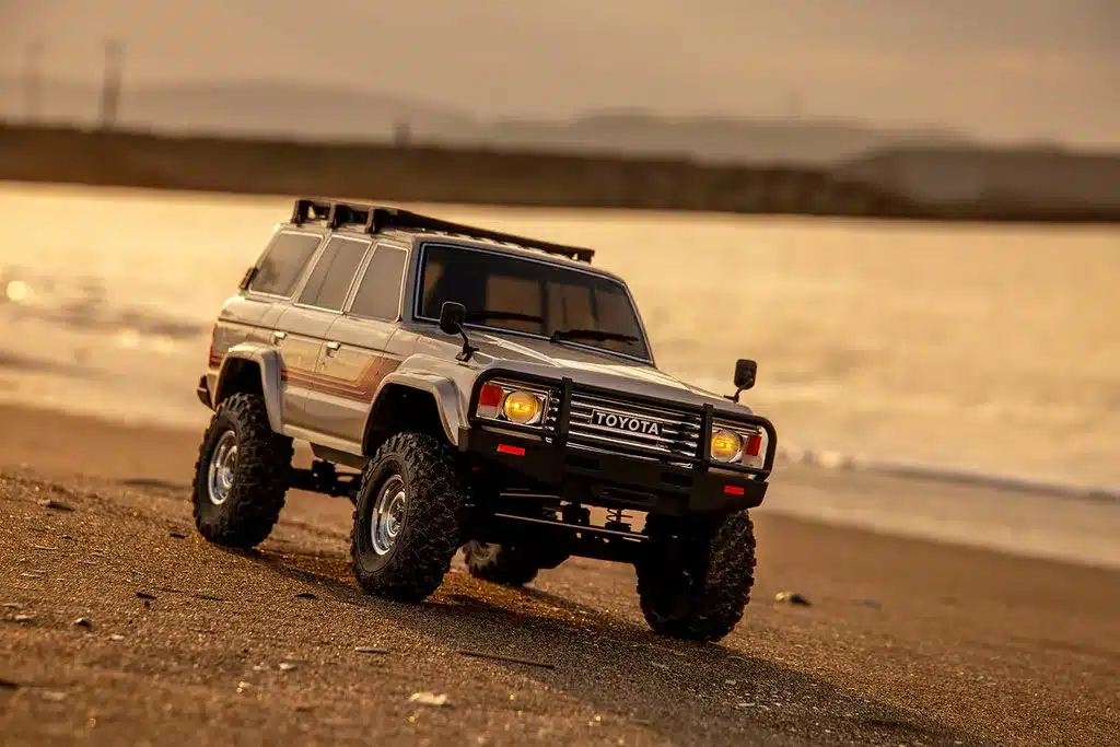 KYOSHO KC10 Toyota Land Cruiser 60 Crawler 4WD 1:10 Readyset, 34801T1B – Image 4
