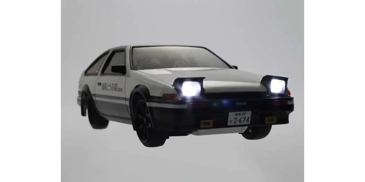 Kyosho First Mini-Z 1:28 Initial-D Toyota Sprinter Trueno AE86 WH/BK, 66601A – Image 3