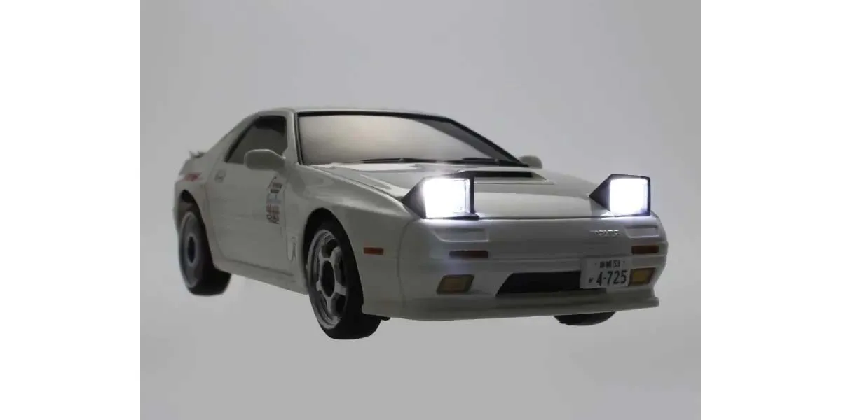 Kyosho First Mini-Z 1:28 Initial-D Mazda Savanna RX-7 FC3S WH, 66602A – Image 3